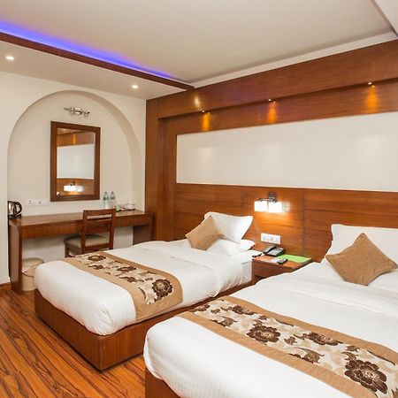 อาร์ยาตารา กาฐมาณฑุ โฮเต็ล Hotel ภายนอก รูปภาพ