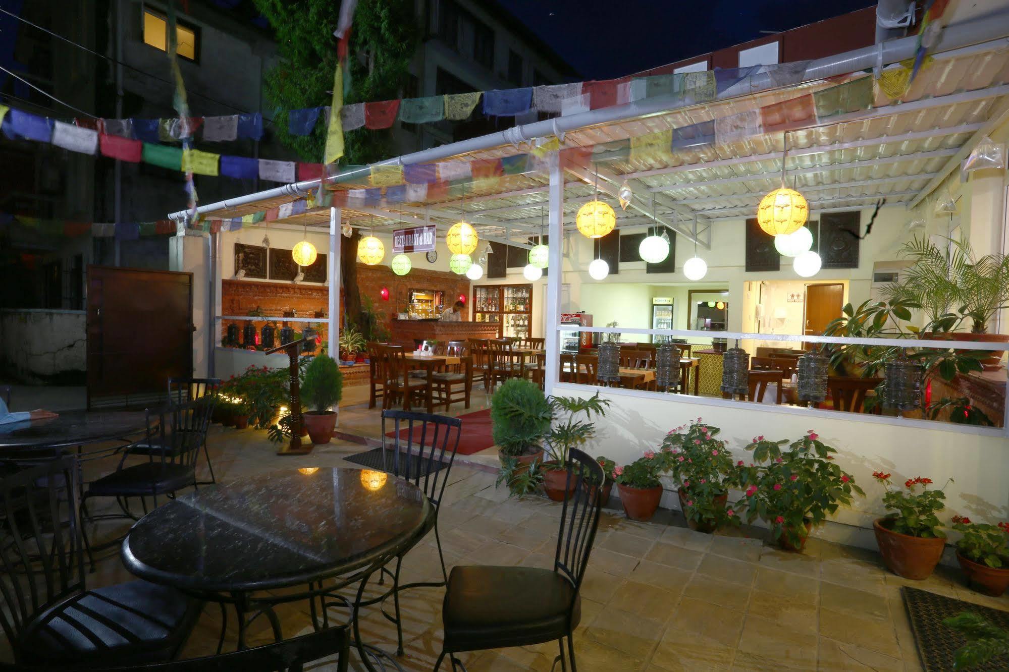อาร์ยาตารา กาฐมาณฑุ โฮเต็ล Hotel ภายนอก รูปภาพ